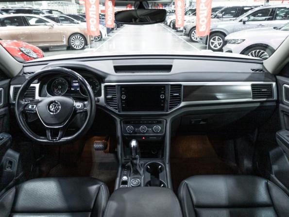 Volkswagen Teramont I с пробегом 2018 года, цена 3 799 700 рублей, 58220 км, внедорожник, Автокод Объявления