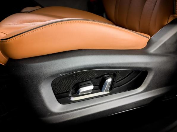 Omoda C5 I с пробегом 2023 года, цена 1 815 000 рублей, 61600 км, внедорожник, Автокод Объявления