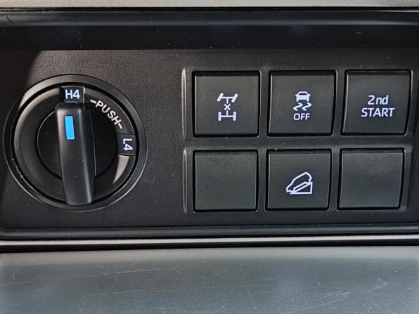 Toyota Land Cruiser Prado 150 Series Рестайлинг 3 с пробегом 2020 года, цена 4 950 000 рублей, 208856 км, внедорожник, Автокод Объявления