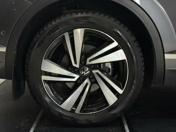 Volkswagen Touareg III с пробегом 2021 года, цена 6 344 000 рублей, 47955 км, внедорожник, Автокод Объявления