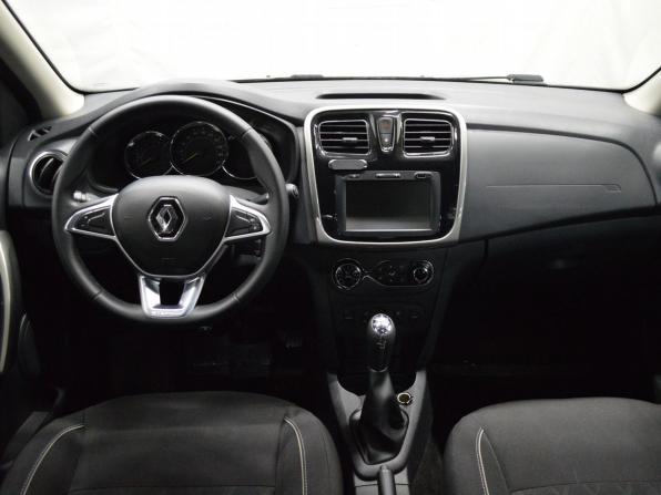Renault Sandero II Рестайлинг с пробегом 2019 года, цена 1 040 000 рублей, 89967 км, хэтчбек, Автокод Объявления