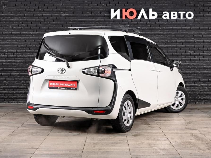 Toyota Sienta II Екатеринбург  - изображение 4