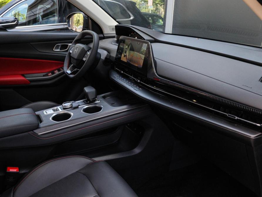 Changan UNI-S (CS55 Plus) Москва  - изображение 8