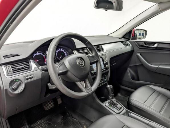 Skoda Rapid I Рестайлинг с пробегом 2019 года, цена 965 000 рублей, 178753 км, лифтбек, Автокод Объявления