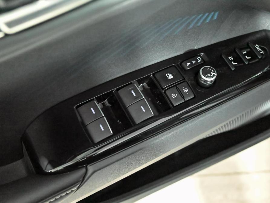Toyota Camry IX (XV80) China Market Екатеринбург  - изображение 13