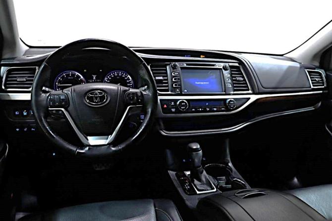 Toyota Highlander III (XU50) с пробегом 2014 года, цена 3 082 000 рублей, 134000 км, внедорожник, Автокод Объявления