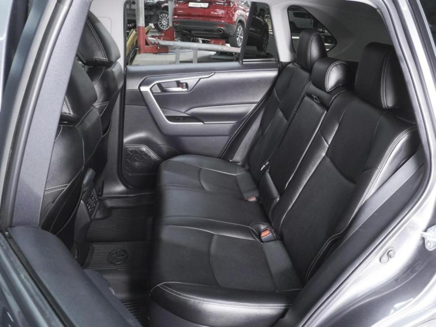 Toyota RAV4 V (XA50) Ростов-на-Дону  - изображение 9