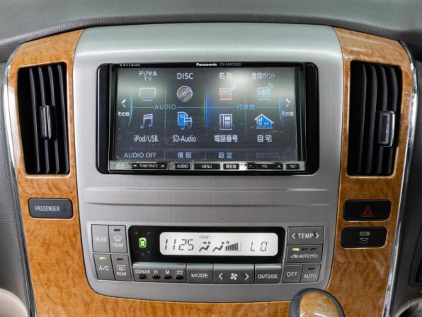 Toyota Alphard I Рестайлинг с пробегом 2007 года, цена 2 100 000 рублей, 202057 км, минивэн, Автокод Объявления