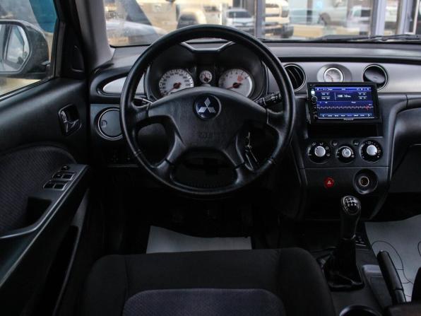 Mitsubishi Outlander I с пробегом 2004 года, цена 550 000 рублей, 252269 км, внедорожник, Автокод Объявления