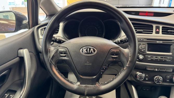 Kia Ceed II с пробегом 2013 года, цена 960 000 рублей, 97953 км, хэтчбек, Автокод Объявления