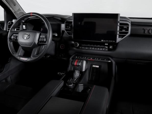 Toyota Tundra III с пробегом 2023 года, цена 9 890 000 рублей, 42041 км, offers.body_type.unknown, Автокод Объявления