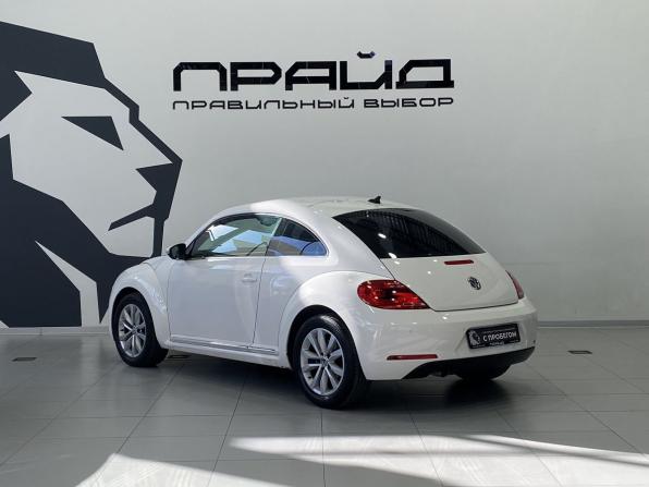 Volkswagen Beetle II (A5) с пробегом 2013 года, цена 1 299 900 рублей, 117000 км, хэтчбек, Автокод Объявления