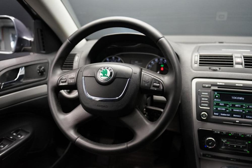 Skoda Octavia II (A5) Рестайлинг Крым  - изображение 12