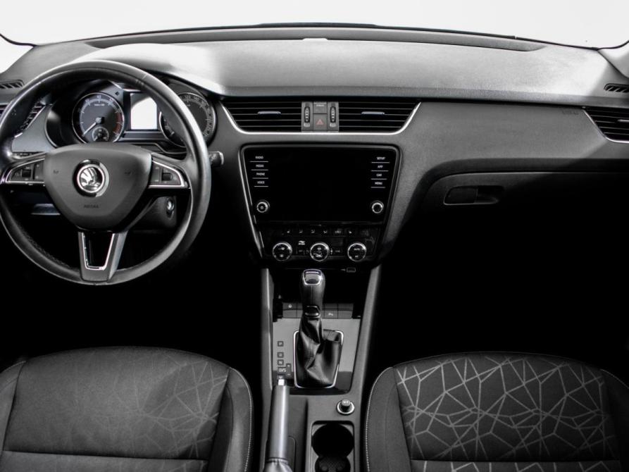 Skoda Octavia III (A7) Рестайлинг Москва  - изображение 11