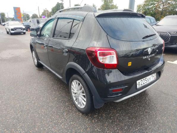 Renault Sandero II Рестайлинг с пробегом 2021 года, цена 1 069 000 рублей, 127990 км, хэтчбек, Автокод Объявления
