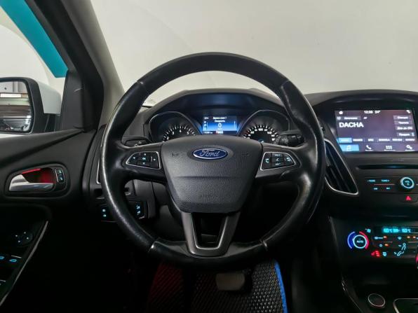 Ford Focus III Рестайлинг с пробегом 2018 года, цена 1 099 000 рублей, 170100 км, хэтчбек, Автокод Объявления