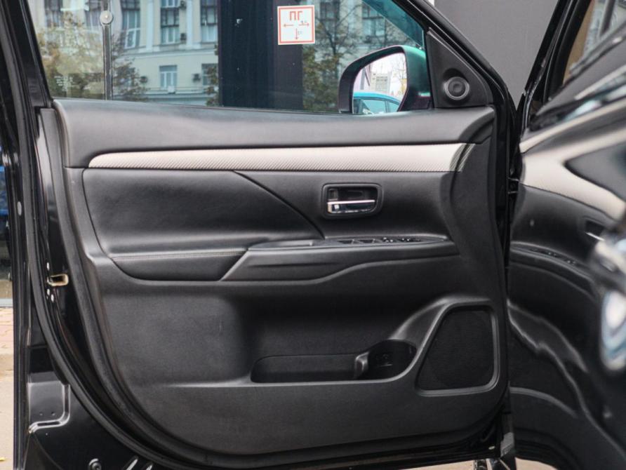Mitsubishi Outlander III Москва  - изображение 15