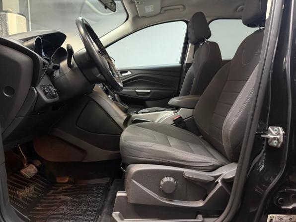 Ford Kuga II с пробегом 2015 года, цена 1 396 000 рублей, 95888 км, внедорожник, Автокод Объявления