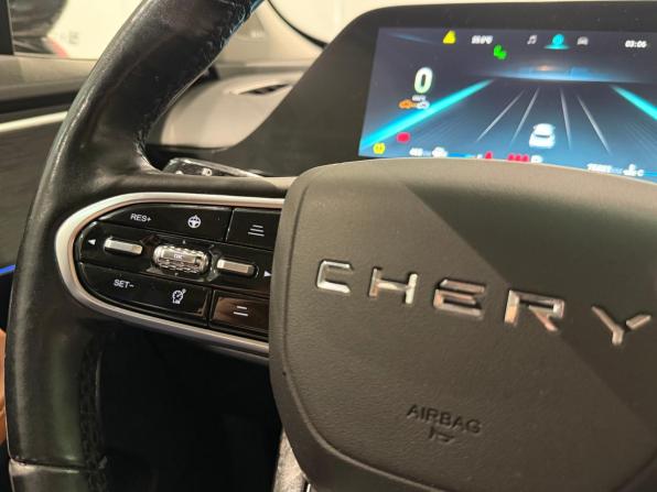 Omoda C5 I с пробегом 2022 года, цена 1 595 000 рублей, 75800 км, внедорожник, Автокод Объявления