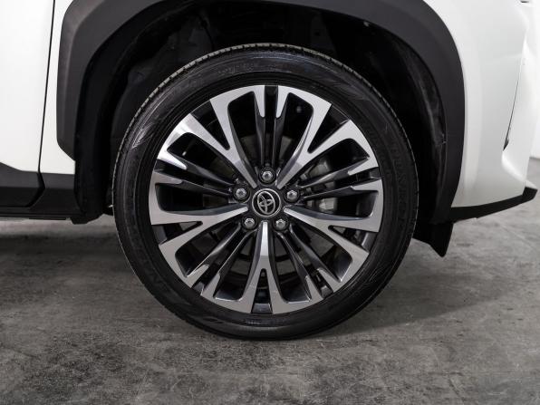 Toyota Yaris Cross с пробегом 2021 года, цена 1 950 000 рублей, 44587 км, внедорожник, Автокод Объявления