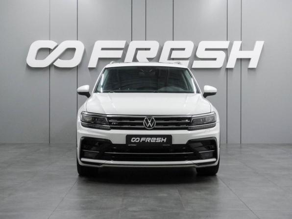 Volkswagen Tiguan II с пробегом 2019 года, цена 2 480 000 рублей, 211480 км, внедорожник, Автокод Объявления