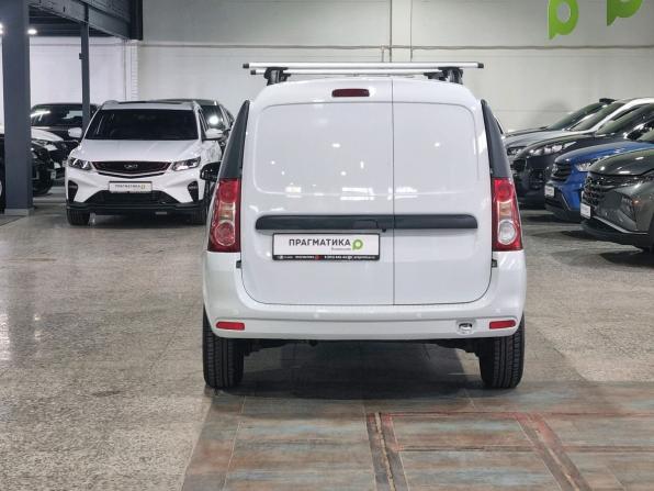 Lada (ВАЗ) Largus I Рестайлинг с пробегом 2024 года, цена 1 349 000 рублей, 16949 км, фургон, Автокод Объявления
