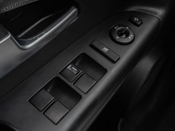 Kia Venga I с пробегом 2013 года, цена 1 100 000 рублей, 122305 км, компактвэн, Автокод Объявления