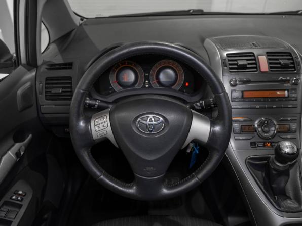 Toyota Auris I с пробегом 2007 года, цена 585 000 рублей, 268218 км, хэтчбек, Автокод Объявления