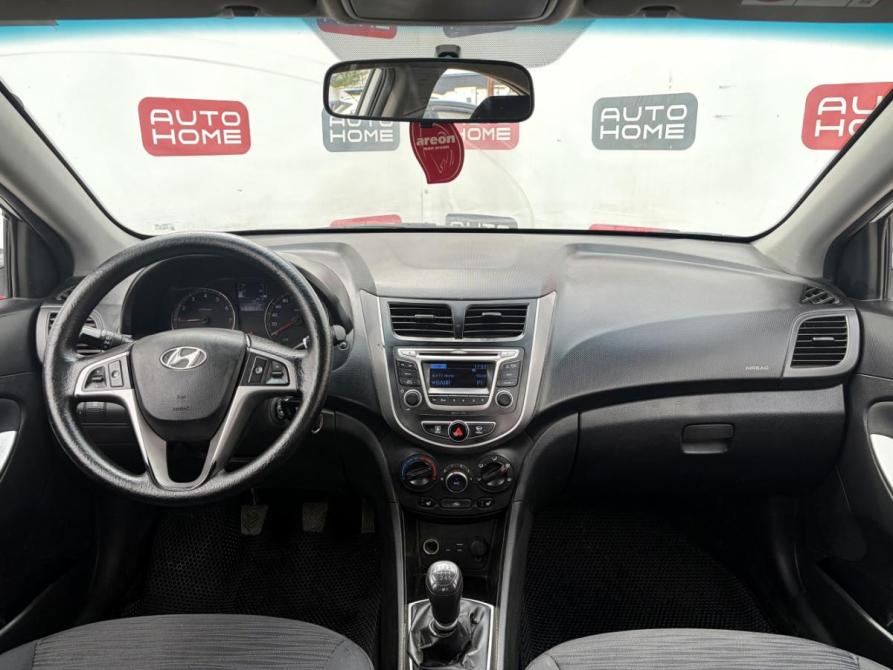 Hyundai Solaris I Рестайлинг Санкт-Петербург  - изображение 8