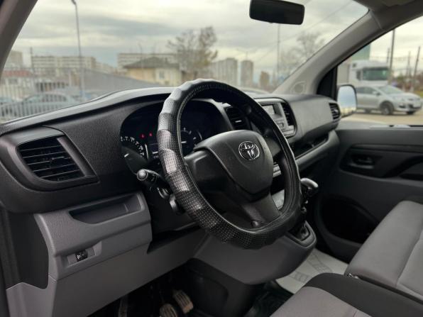 Toyota ProAce II с пробегом 2020 года, цена 3 050 000 рублей, 78000 км, минивэн, Автокод Объявления