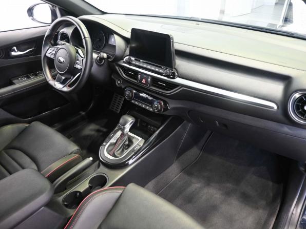 Kia K3 II с пробегом 2018 года, цена 2 604 900 рублей, 35704 км, хэтчбек, Автокод Объявления