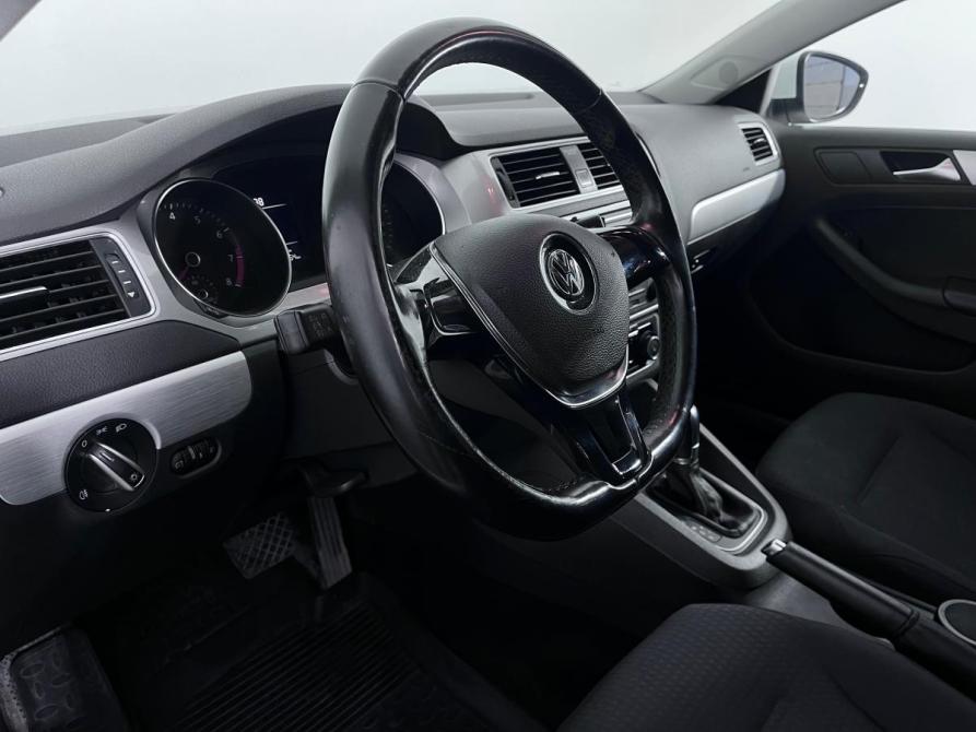 Volkswagen Jetta VI Рестайлинг Ростов-на-Дону  - изображение 9