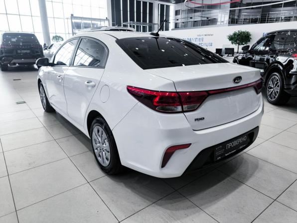 Kia Rio IV с пробегом 2020 года, цена 1 220 000 рублей, 131234 км, седан, Автокод Объявления
