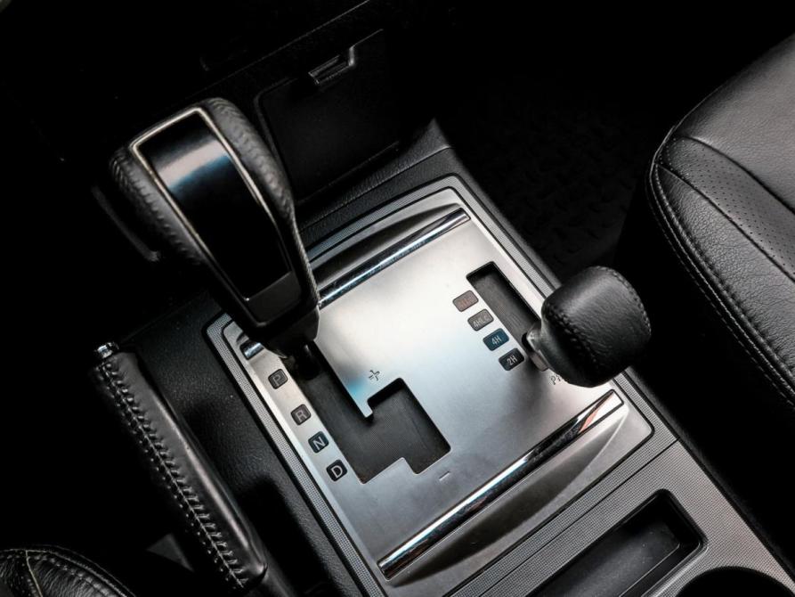 Mitsubishi Pajero IV Рестайлинг 1 Москва  - изображение 22