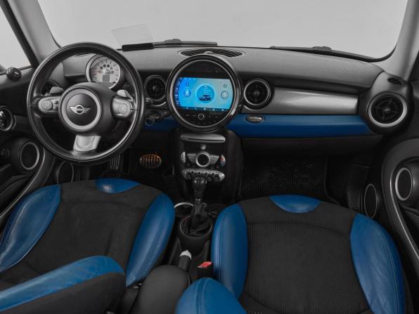 Mini Hatch II (R56) с пробегом 2008 года, цена 1 165 000 рублей, 205500 км, хэтчбек, Автокод Объявления