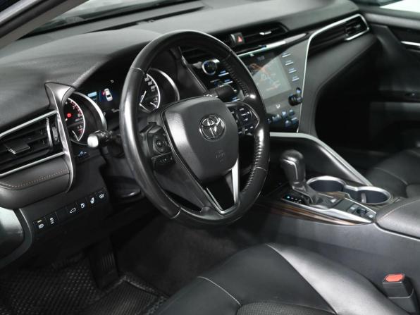 Toyota Camry VIII (XV70) с пробегом 2018 года, цена 2 650 000 рублей, 176414 км, седан, Автокод Объявления