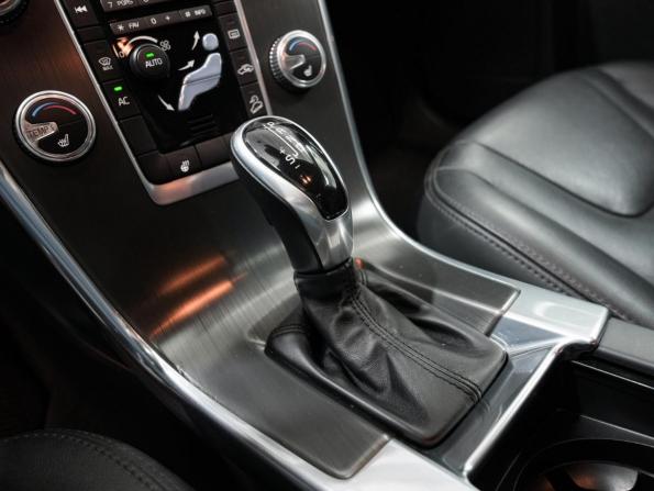 Volvo XC60 I Рестайлинг с пробегом 2014 года, цена 2 499 000 рублей, 111000 км, внедорожник, Автокод Объявления