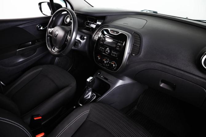 Renault Kaptur I с пробегом 2017 года, цена 1 159 000 рублей, 129375 км, внедорожник, Автокод Объявления
