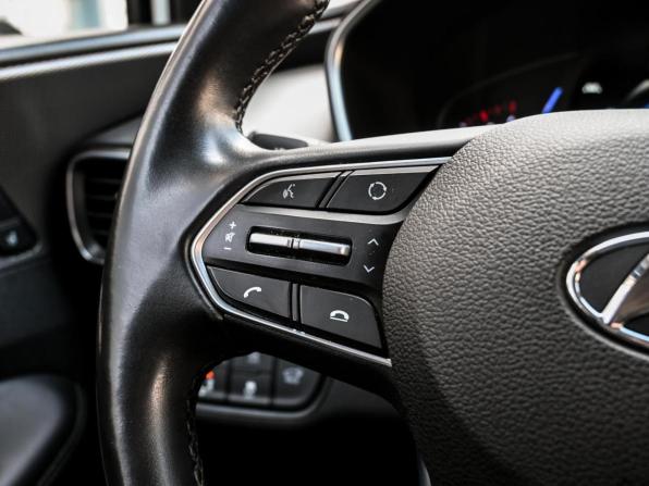 Hyundai Santa Fe IV с пробегом 2019 года, цена 3 412 600 рублей, 89118 км, внедорожник, Автокод Объявления