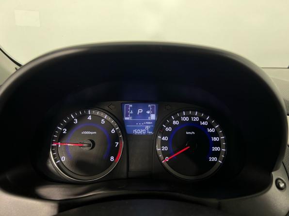 Hyundai Solaris I Рестайлинг с пробегом 2014 года, цена 935 000 рублей, 149311 км, хэтчбек, Автокод Объявления