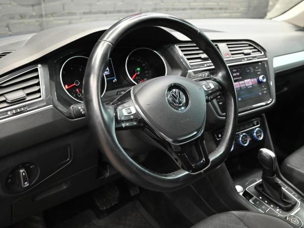Volkswagen Tiguan II с пробегом 2020 года, цена 3 020 000 рублей, 62456 км, внедорожник, Автокод Объявления