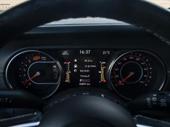 Jeep Wrangler IV (JL) с пробегом 2018 года, цена 3 190 000 рублей, 83896 км, внедорожник, Автокод Объявления