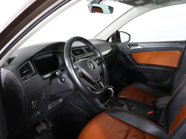 Volkswagen Tiguan II с пробегом 2017 года, цена 2 750 000 рублей, 105548 км, внедорожник, Автокод Объявления