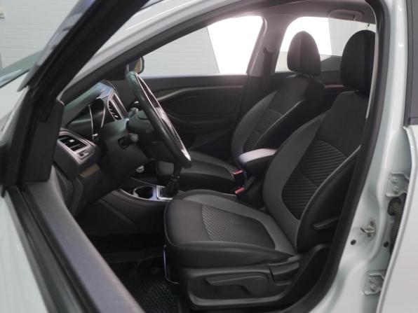 Lada (ВАЗ) Vesta I с пробегом 2021 года, цена 1 149 000 рублей, 72815 км, универсал, Автокод Объявления