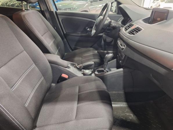 Renault Fluence I Рестайлинг с пробегом 2014 года, цена 1 100 000 рублей, 36837 км, седан, Автокод Объявления