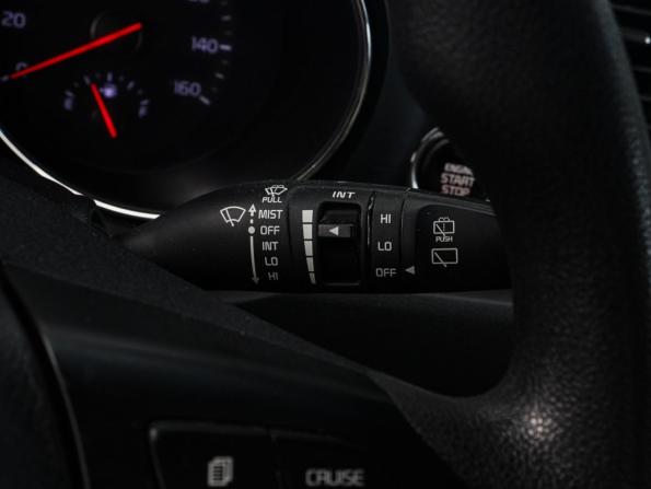 Kia Carnival III с пробегом 2018 года, цена 2 800 000 рублей, 105254 км, минивэн, Автокод Объявления