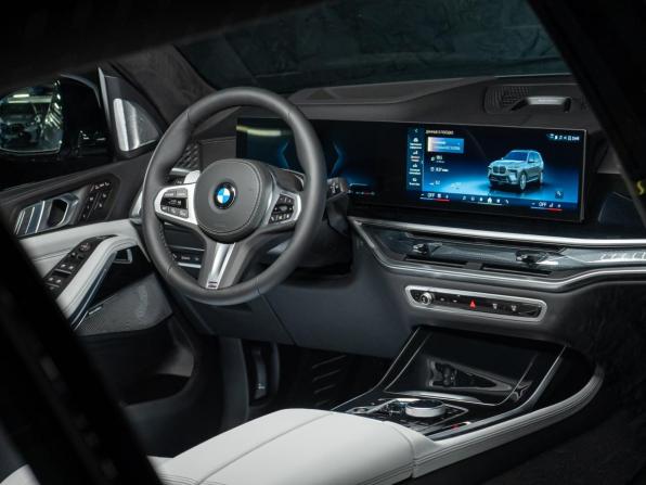Новый BMW X7 I (G07) Рестайлинг 2026 года, цена 18 990 000 рублей, внедорожник, Автокод Объявления