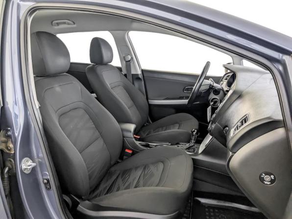 Kia Ceed II Рестайлинг с пробегом 2018 года, цена 1 300 000 рублей, 171570 км, универсал, Автокод Объявления