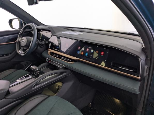 Geely Monjaro I Рестайлинг с пробегом 2023 года, цена 2 990 000 рублей, 59060 км, внедорожник, Автокод Объявления