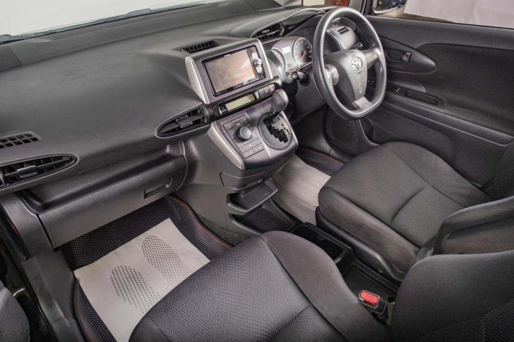 Toyota Wish II Рестайлинг Томск  - изображение 14